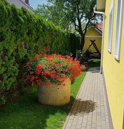 Tündérlak *