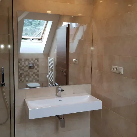 Tuenderlak Vendeghaz Apartment Balatonfured