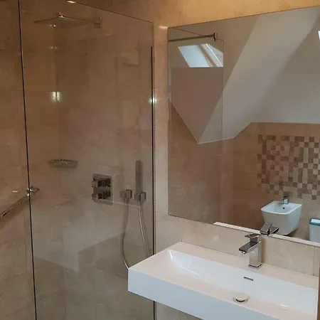 Tuenderlak Vendeghaz Апартаменты