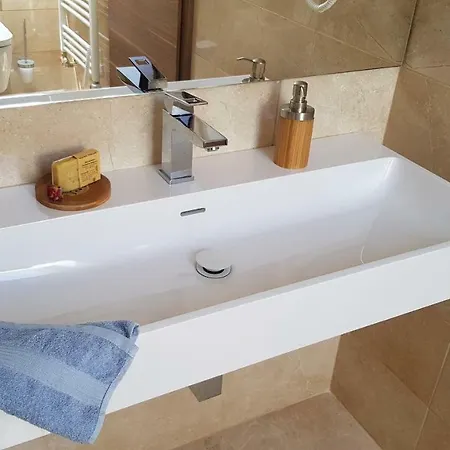 Apartment Tuenderlak Vendeghaz Balatonfured