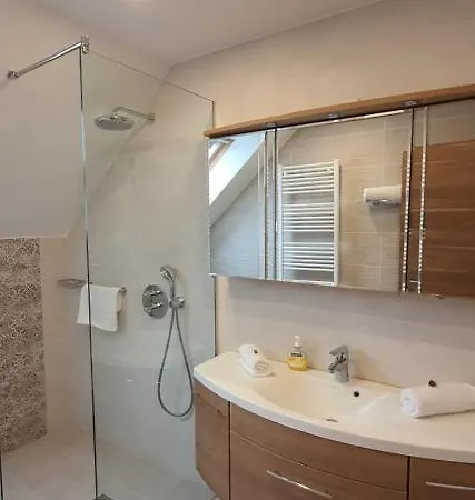 Tuenderlak Vendeghaz Apartment *
