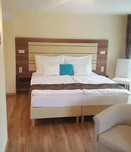 Tuenderlak Vendeghaz Apartament
