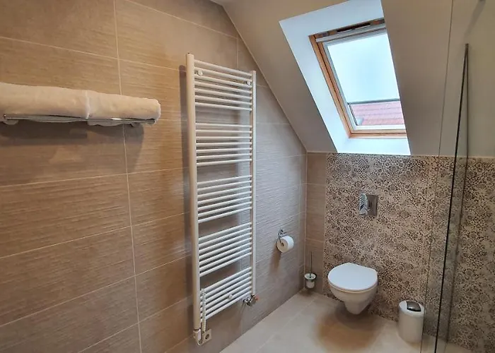 Apartament Tuenderlak Vendeghaz